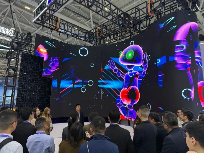 群雄逐鹿 22企Mip/COB MicroLED新品闪耀ISLE展，开启数字创意显示新纪元